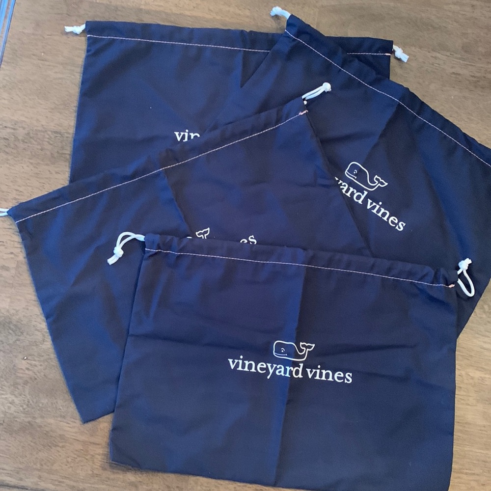 Vineyard vines draw string bags